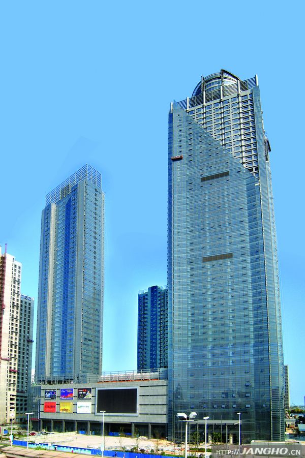青岛山东国际贸易大厦图片